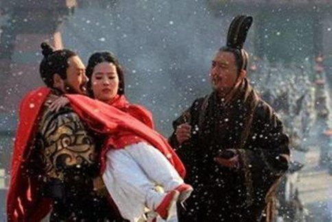 曹操最爱的为什么是卞夫人?是因为卞夫人生了曹丕曹植么?