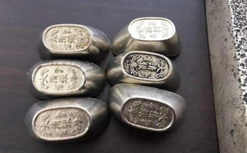 皇帝有自己的私房钱吗?皇帝的收入来源有哪些? 皇帝有自己的私房钱吗?皇帝的收入来源有哪些?