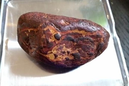 五彩陨石是什么?揭秘五彩陨石为什么会这么贵(图文)