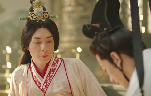 曹睿为什么要托孤司马懿?曹睿不怕司马懿造反么? 曹睿为什么要托孤司马懿?曹睿不怕司马懿造反么?