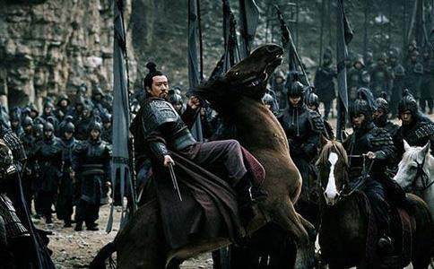 周瑜死前对孙权说了什么?孙权为什么不用周瑜计谋?