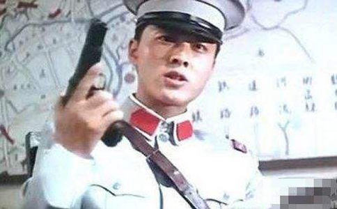 暴打过黄金荣的卢小嘉最后结局是什么?