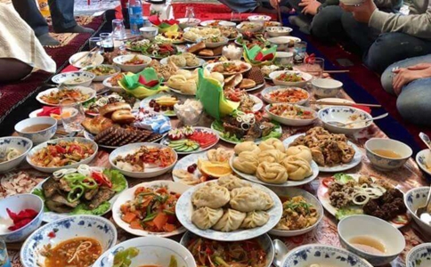 清朝皇帝吃饭有哪些讲究?清朝皇帝是怎么吃饭的?