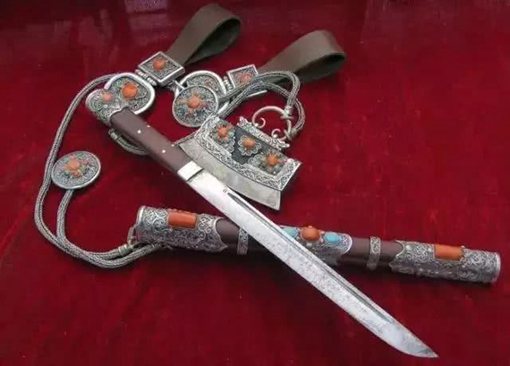 古代金刀是用来干嘛的?射雕英雄传中的金刀真的存在么? 古代金刀是用来干嘛的?射雕英雄传中的金刀真的存在么?