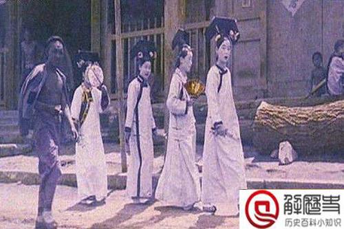 1992年故宫宫女原图谁有 1992年故宫宫女高清原图 1992年故宫宫女原图谁有 1992年故宫宫女高清原图