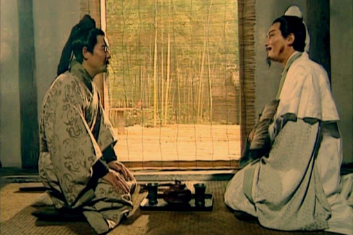 刘备三顾茅庐时诸葛亮几岁?诸葛亮为什么愿意辅佐刘备? 刘备三顾茅庐时诸葛亮几岁?诸葛亮为什么愿意辅佐刘备?