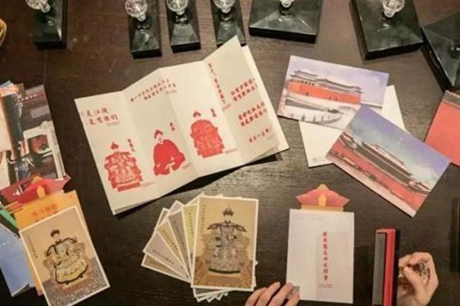 故宫火锅店开业,菜单竟然是圣旨 故宫火锅店开业,菜单竟然是圣旨