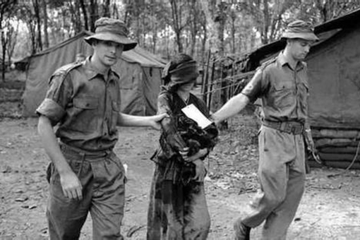越战期间,美军是如何对待越南女兵的?