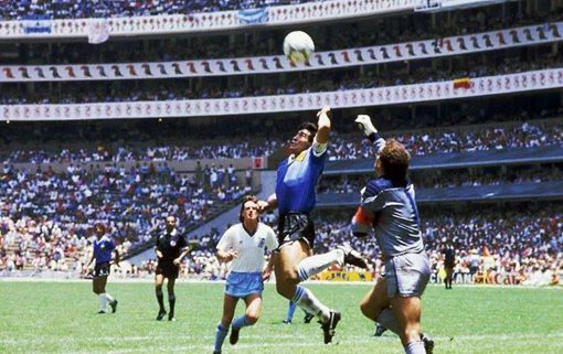 英格兰为什么叫三喵军团?半个世纪前三狮军团真的和国足一样么?