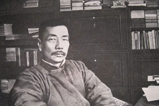 我家门前有两棵树,一棵是枣树另一棵也是枣树成为名句原因揭秘