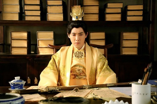 如果中国最后一个朝代是汉人王朝,会不会保留皇家或者皇族? 如果中国最后一个朝代是汉人王朝,会不会保留皇家或者皇族?