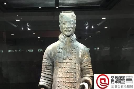 为什么看兵马俑一定要注意手机?掉下去会怎么样? 为什么看兵马俑一定要注意手机?掉下去会怎么样?