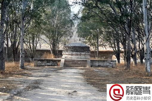 为什么学校晚上阴气重?十个学校九个坟大家听说过?