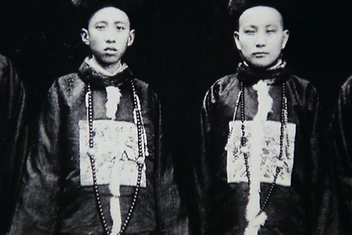 清朝太监分几个等级?权利最大的太监算几品?