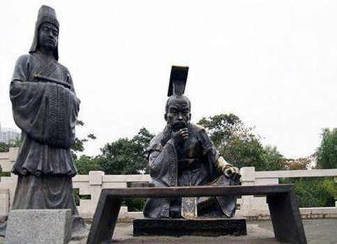 历史上哪些人物的年龄差比我们想象中的大?曹操比孙权大了27岁