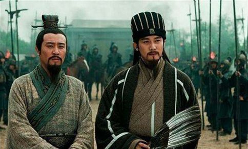 曹操眼里诸葛亮厉害么?诸葛亮为什么选择刘备?