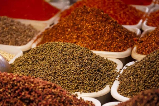 人为什么喜欢吃辣味?辣椒是如何征服人类味蕾的 人为什么喜欢吃辣味?辣椒是如何征服人类味蕾的