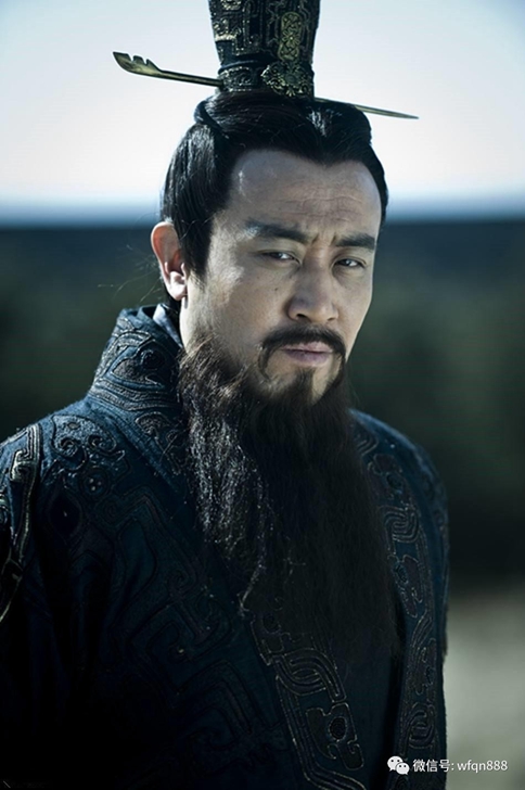 如果秦始皇还活着,刘邦和项羽敢起兵造反吗 如果秦始皇还活着,刘邦和项羽敢起兵造反吗