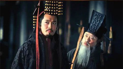 曹操眼里诸葛亮厉害么?诸葛亮为什么选择刘备?