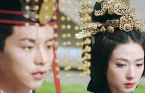 三国机密里曹丕喜欢伏寿皇后是真的么? 三国机密里曹丕喜欢伏寿皇后是真的么?