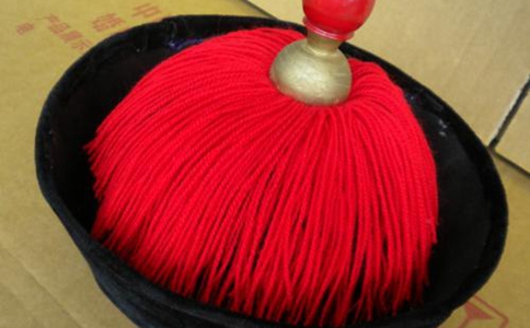 清朝顶戴和花翎分别是什么?怎样区分品级