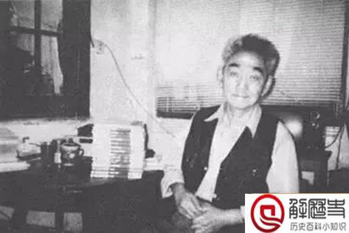 张爱玲为何不留在大陆 为何要去美国定居