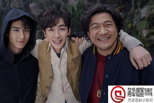 重启之极海听雷偷袭吴邪的小女孩是谁 小仓管是小女孩吗 重启之极海听雷偷袭吴邪的小女孩是谁 小仓管是小女孩吗