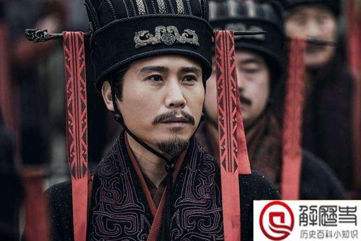 李斯腰斩后活多久 李斯死的冤吗