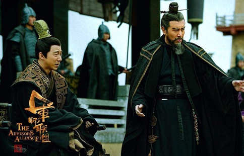 曹操为什么可以入朝不趋剑履上殿?曹操见汉献帝有哪些特权?