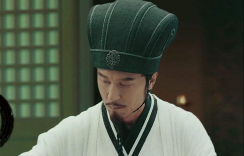 诸葛亮死后为什么要求棺材往南抬绳断便葬?