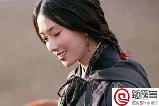 孙权9岁的时候父亲就去世了,那小他11岁的孙尚香是从哪来的?