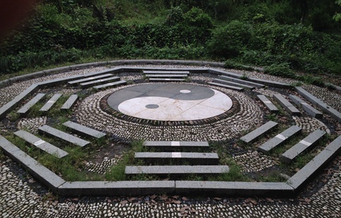 诸葛亮的八卦阵有实战价值么?古代打仗还用哪些阵法?