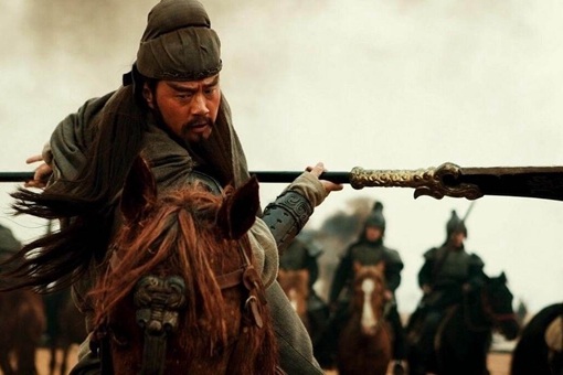 如果把关羽放在水浒传里面,关羽的座次应该是怎么排的?