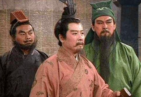 汉献帝被废以后刘备为什么不直接把汉献帝接到蜀国?