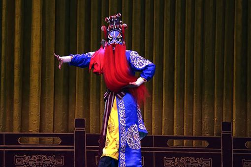 蓝脸的窦尔敦盗御马,窦尔敦究竟是谁? 蓝脸的窦尔敦盗御马,窦尔敦究竟是谁?