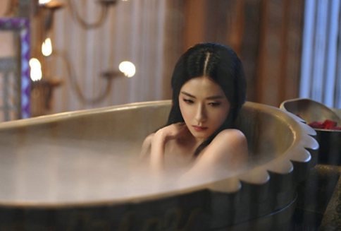 曹操喜欢甄宓么?曹家父子三人都喜欢甄宓?