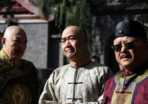 和珅救灾为什么要把沙子混入到粮食当中?还有办法区分灾民么?