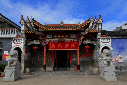 在中国的南方几乎每个村都有宗祠,而北方为什么却没有呢? 在中国的南方几乎每个村都有宗祠,而北方为什么却没有呢?