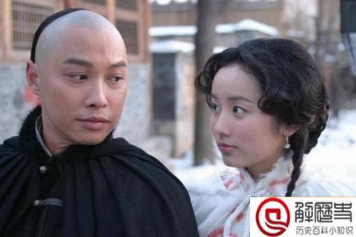 南兰为什么抛弃苗人凤 南兰性格特点分析