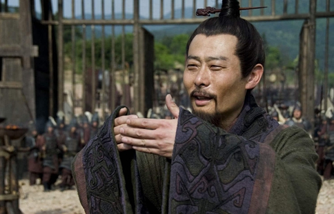 隆中对一共有几个版本?最早提出隆中对的人是谁?