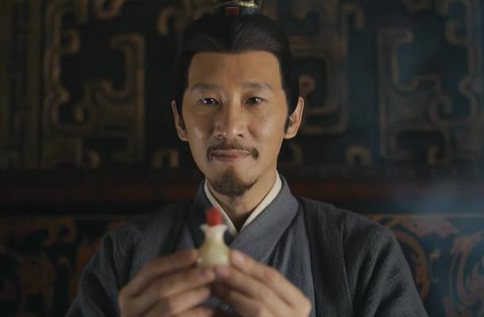 曹操更喜欢荀彧还是郭嘉?荀彧保汉不保曹 曹操更喜欢荀彧还是郭嘉?荀彧保汉不保曹