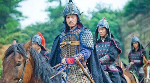 历史上权臣篡位的情况多么?有什么办法防止权臣篡位?