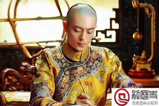 乾隆给大臣们赏赐猪肉,为何大臣们出宫就把猪肉扔掉了?