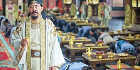 历史上权臣篡位的情况多么?有什么办法防止权臣篡位?