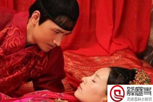 李治刁难张公艺,赏2梨要求900个人分吃,张公艺是如何面对的?