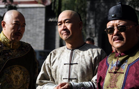 和珅和纪晓岚的真实关系是什么样的?和坤真的忌惮纪晓岚么?