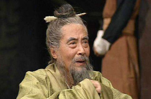 公孙瓒为什么要提携刘备部队?最后却被刘备无情背叛