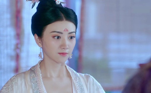 盘点历史上最胖的那些皇帝们,竟然有人直接把龙椅坐成两半