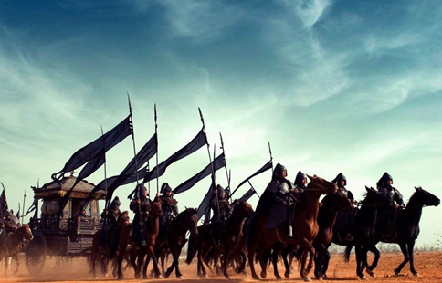 三国时期是怎么对付外族侵略的?外族侵略时优先一致对外么?