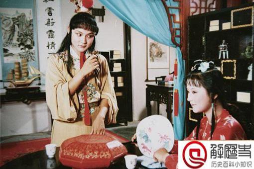 贾宝玉为什么总是自我感觉良好 贾宝玉性格特点分析